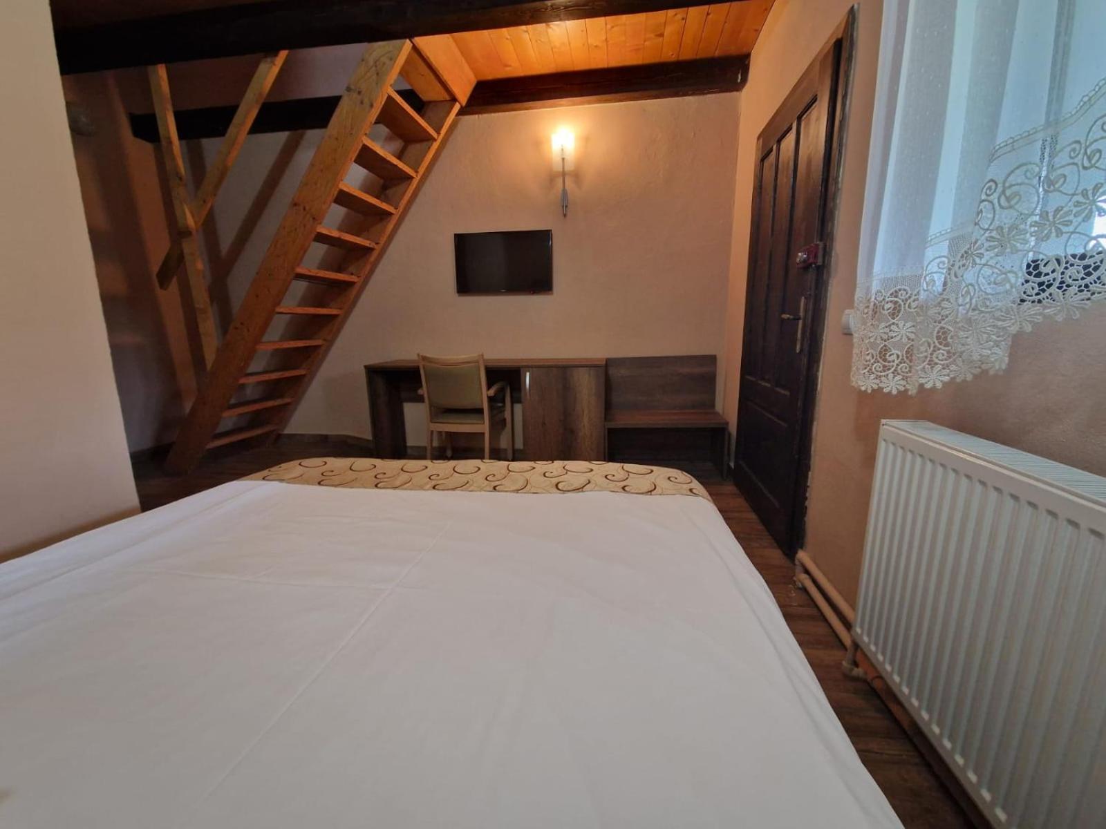 Vila Sura Razoare Сигишоара Экстерьер фото
